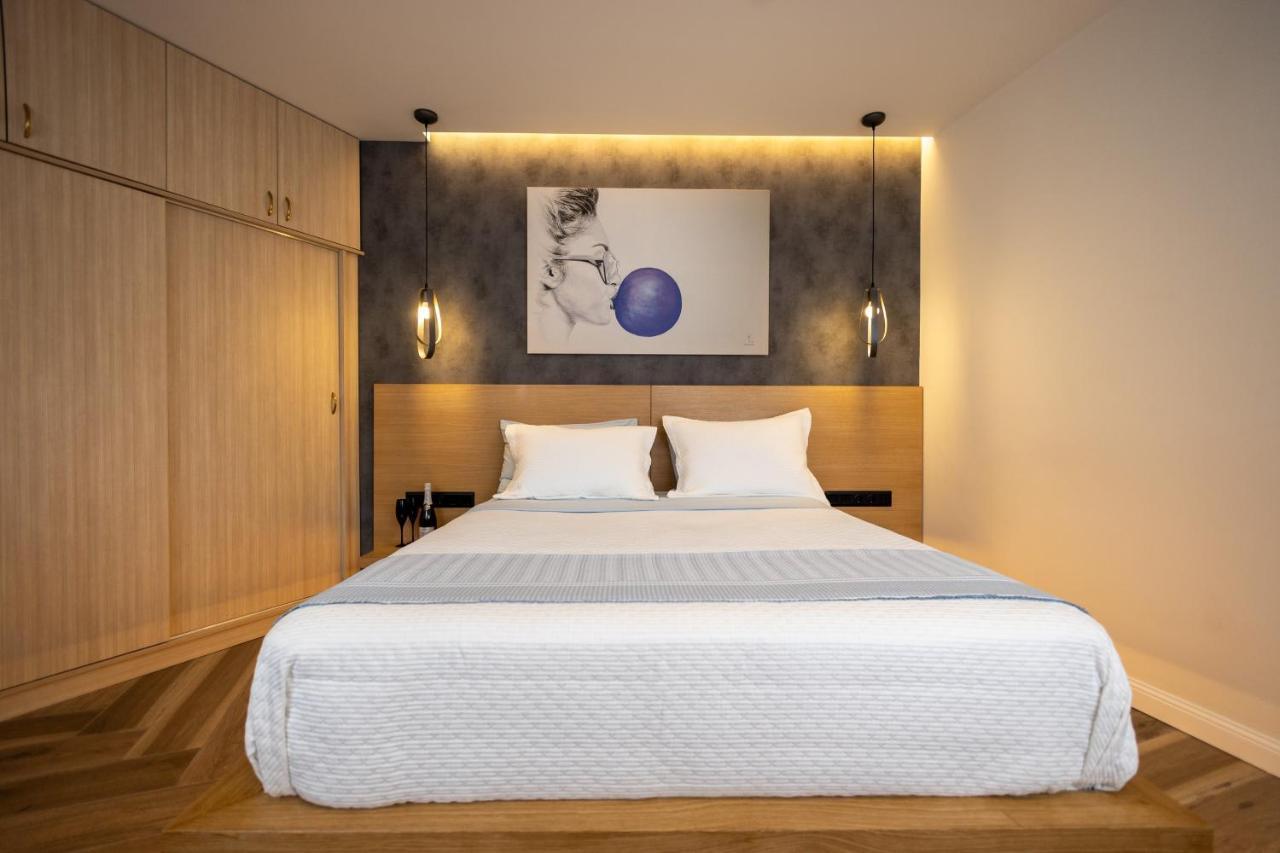 Triple A - Prime Location - Between Monastiraki & Syntagma Square-Free Parking! Atény Exteriér fotografie