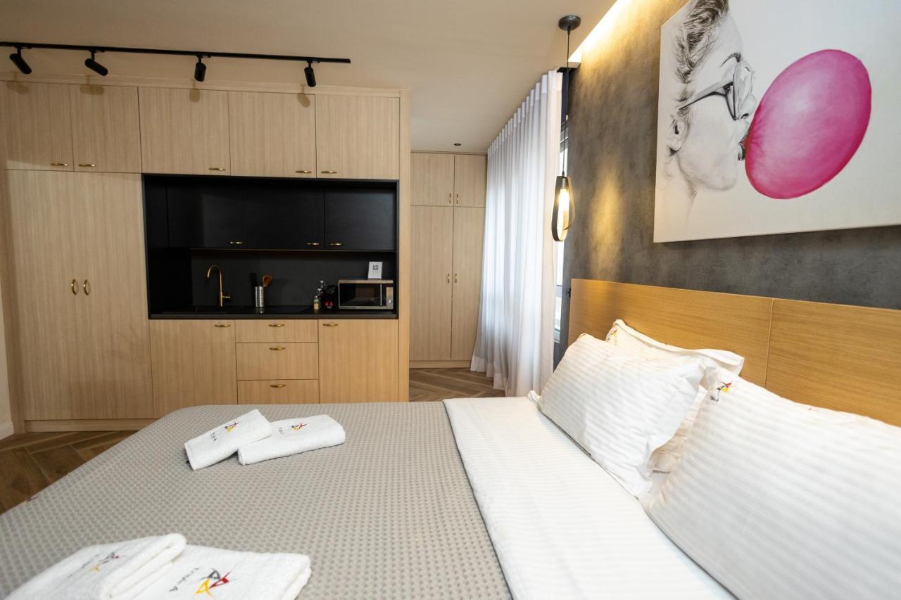 Triple A - Prime Location - Between Monastiraki & Syntagma Square-Free Parking! Atény Exteriér fotografie